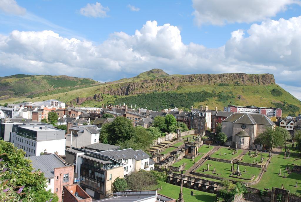 Lochend Park View Apartment Edinburgh Kamer foto